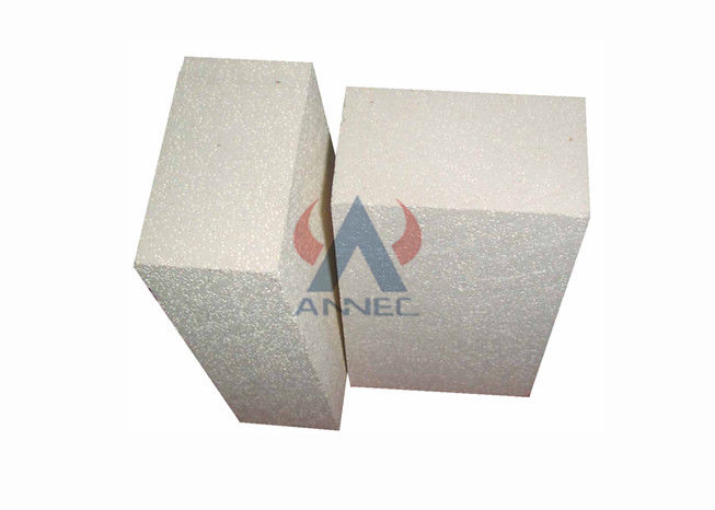 Anti Korosi Kapur Kiln 1260C 2 Fe2O3 Isolasi Bata Api / Bata Isolasi Alumina Tinggi