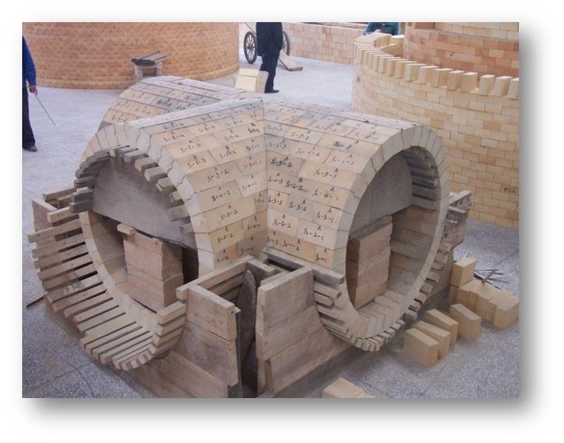 Refraktori Tinggi Di Bawah Beban Alumina Bata Khusus LZ55 Banyak Digunakan Untuk Kiln Putar, Kompor Ledakan Panas, Kompor Poros
