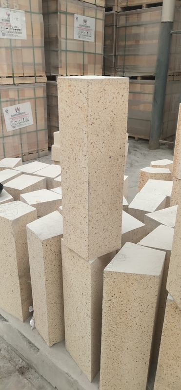 Cina Harga Kompetitif SK34 SK36 SK38 SK40 Bata Tanah Liat Api Tahan Api Bata Alumina Tinggi untuk Dijual